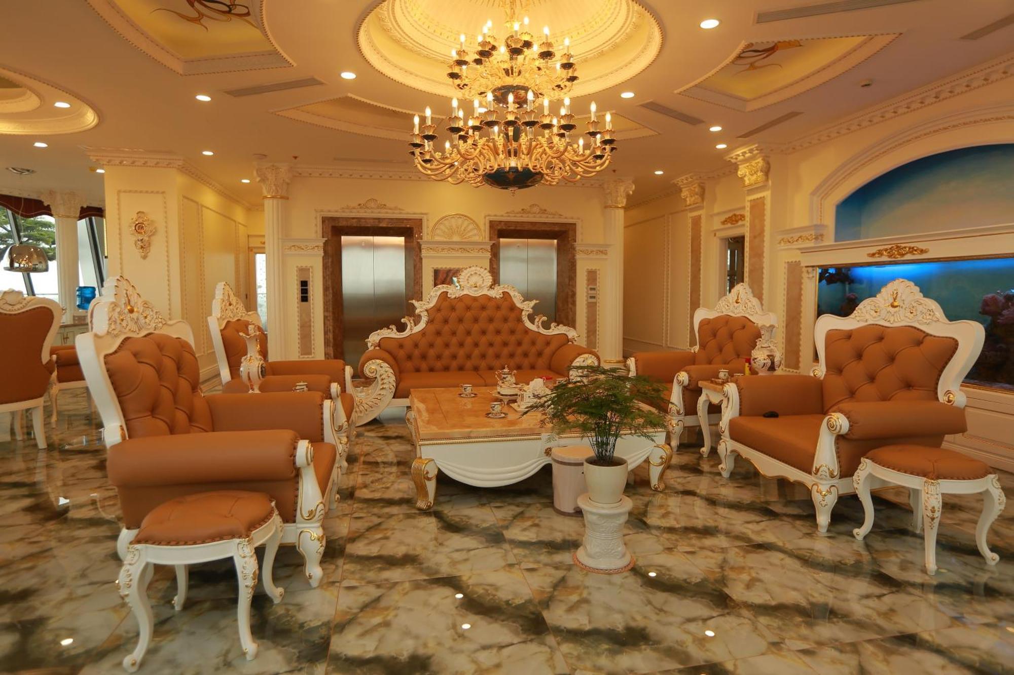 Khach San Phuong Anh Hotell Hung Yen Exteriör bild